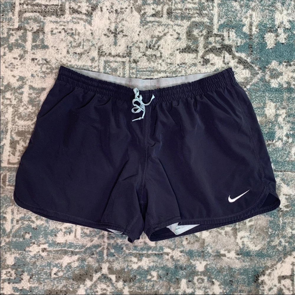 Nike Shorts - Picture 7 of 7